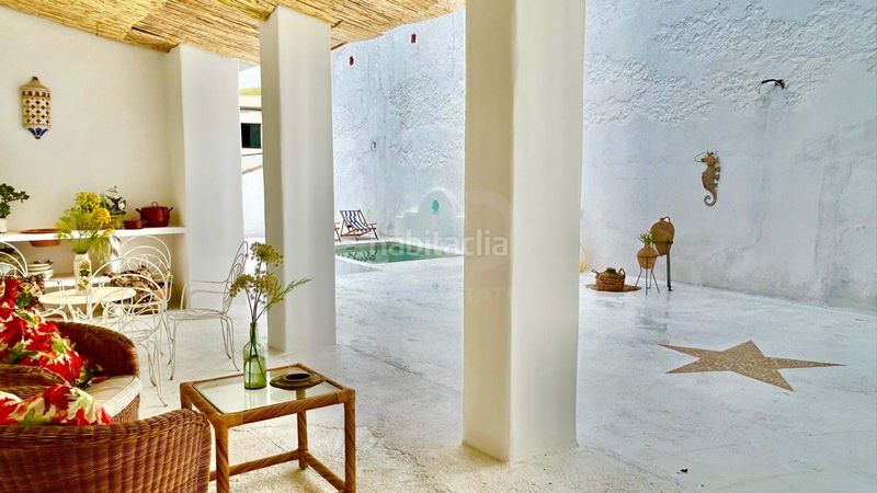 Foto d0d4dfa6-3291-4205-9f8f-83d8db4f1720. Casa a calle alta 15 a Serrato