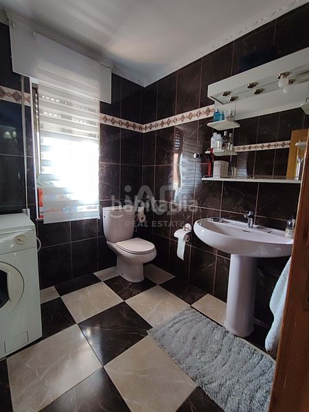 Foto cff58ad0-3ace-4777-80e3-74e0719f0a2b. Chalet en Astorga