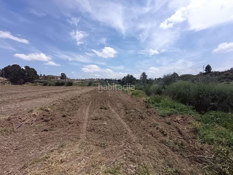 Foto 04c3a1b2-765d-4ae6-85f7-990fe64be9e2. Finca rústica en Fonelas