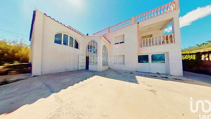 Foto f686d812-1e4c-4332-a26b-115824e16eaa. Casa amb calefacció aparcament a Vistahermosa Alicante