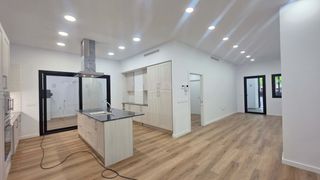 Etagenwohnung in Eixample Sud-Migdia