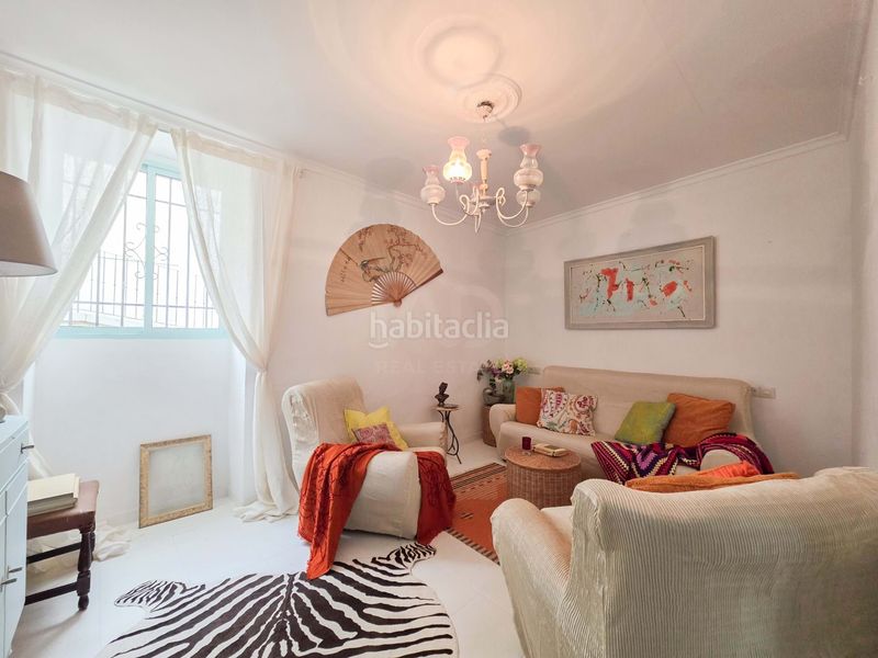 Foto f3dc685d-dc3b-4a02-a1d5-27fed7d0f519. Casa amb piscina a Archidona