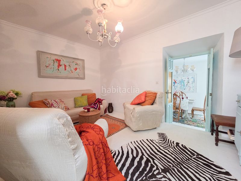 Foto ff142580-abb9-452e-8470-961d2e4c9a9a. Casa amb piscina a Archidona