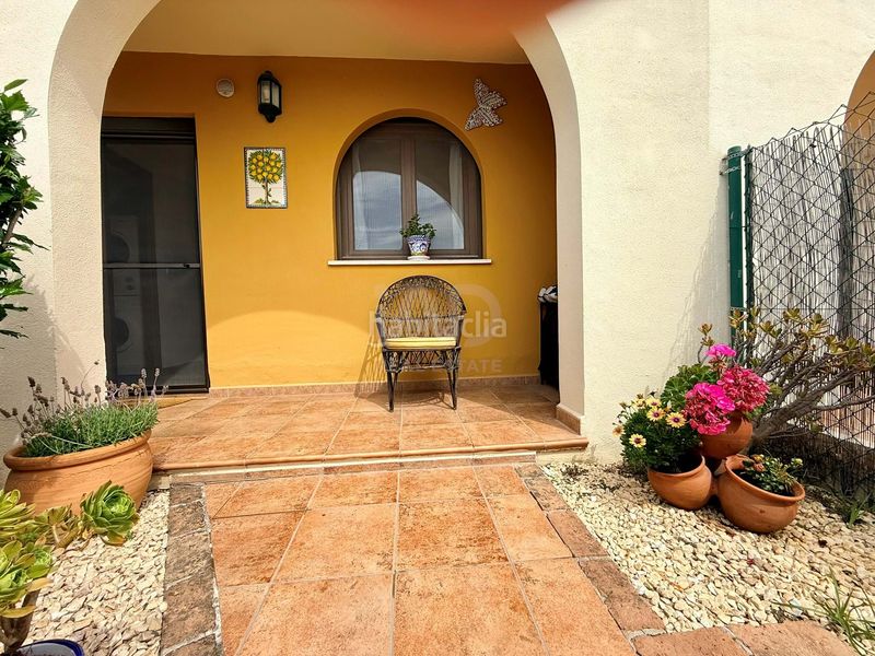 Foto a1dbb610-cbed-4cd5-8f7b-fe567bca6190. Casa pareada en Costa Esuri Ayamonte