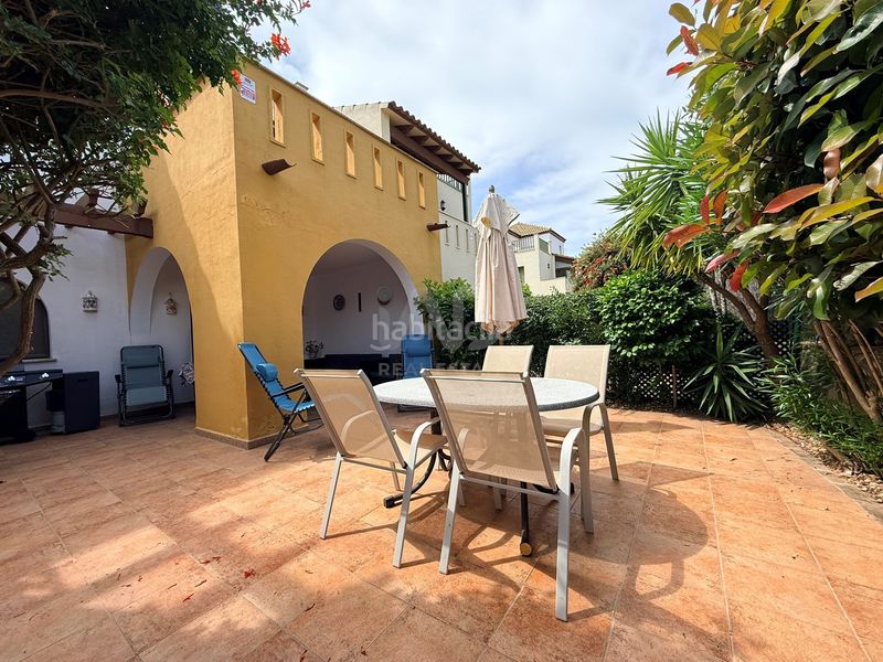 Foto e3cc6b04-b7e5-497c-9879-d78fc0f7e016. Casa pareada en Costa Esuri Ayamonte