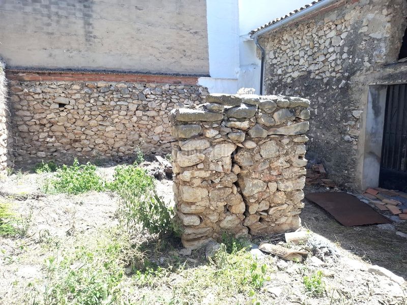 Foto 77dd5f9f-48eb-4c88-b9bf-002a2c4d3299. Masia a Tormos