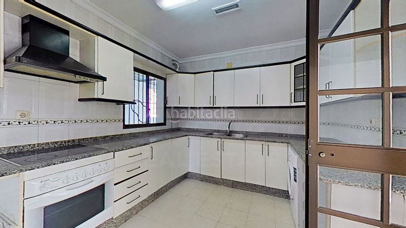 Foto 3d76011d-0b3e-4077-8a34-14f1188604ed. Casa en Aguadulce - Almadraba - Punta Candor Rota