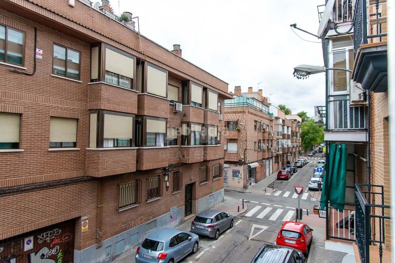 Foto a1d7ccfa-60c7-4892-8f8f-74d793a14fb1. Pis amb calefacció aparcament a Puerta Bonita Madrid