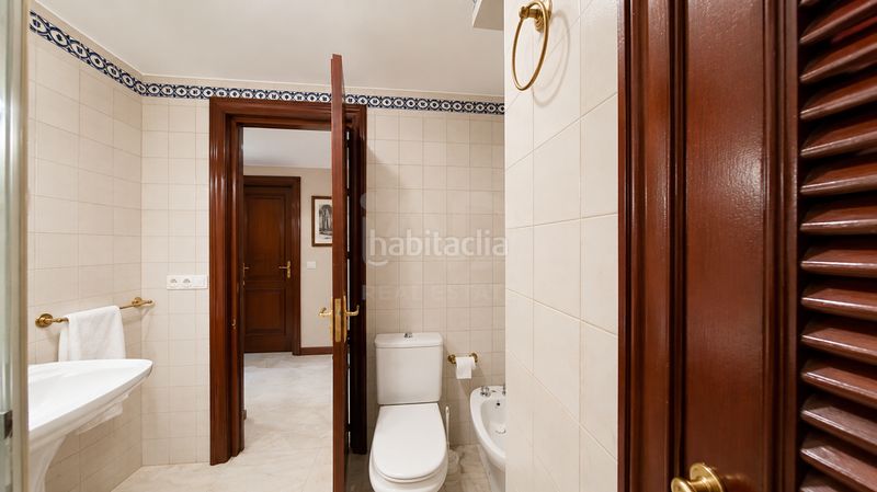 Foto b4c5e5d8-a5b7-475b-aec9-8c2cfa05ec92. Pis amb calefacció aparcament a Centro Córdoba