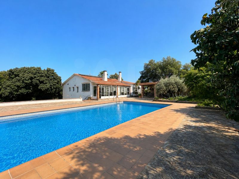 Foto 0cbe16e5-067f-4a3e-8d13-8d3ed42c9088. Casa amb calefacció piscina a Sant Llorenç Terrassa