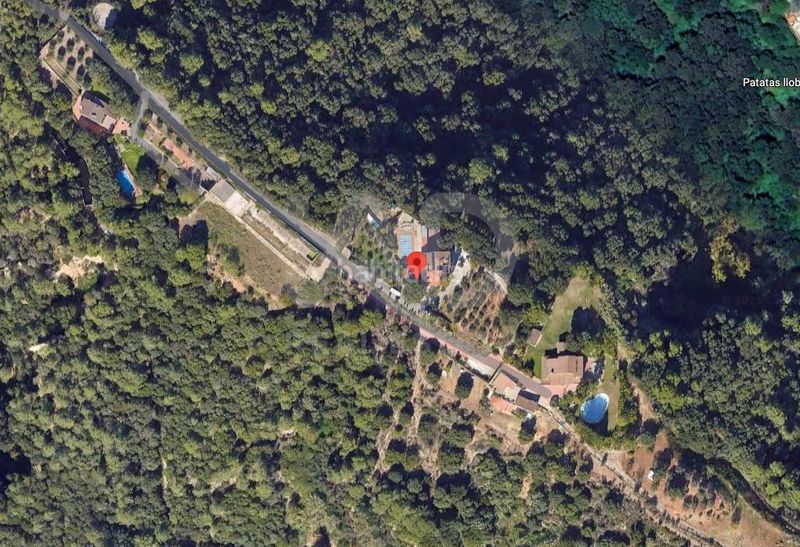 Foto 29c51658-87b9-43ae-a173-f518f2aec4a2. Casa amb calefacció piscina a Sant Llorenç Terrassa