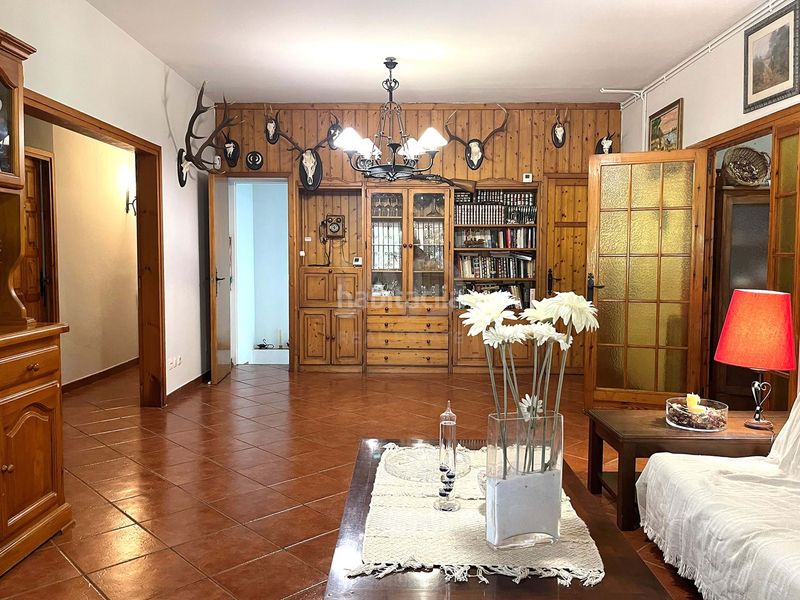 Foto a4e4843c-3dcf-4d81-b381-e0de7465c923. Casa amb calefacció piscina a Sant Llorenç Terrassa