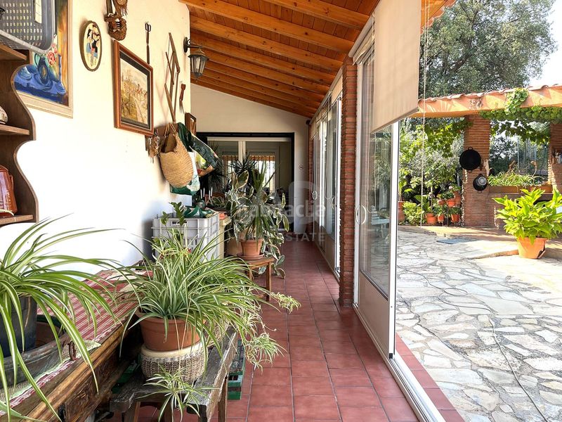 Foto bc7e26b4-eb77-4ff7-ac7a-58cd84a8d541. Casa amb calefacció piscina a Sant Llorenç Terrassa