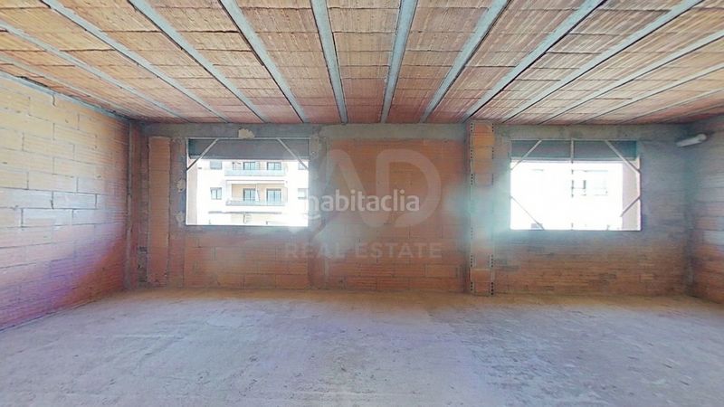Foto a1e9a77c-7f32-4c41-bb84-88212dd36fef. Casa amb aparcament a Rosselló