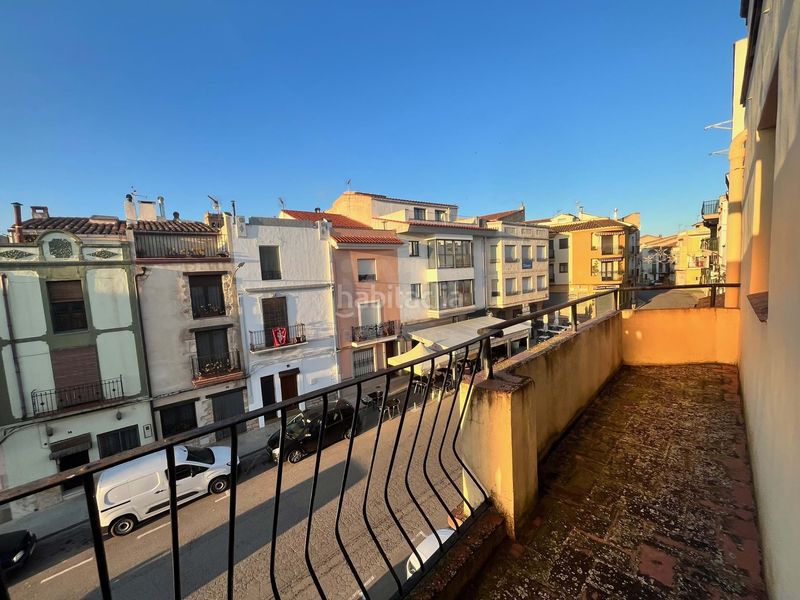 Foto 70c6239d-6324-415d-b5a8-3b6b2c22f6fc. Casa aparellada amb calefacció aparcament a Benlloc