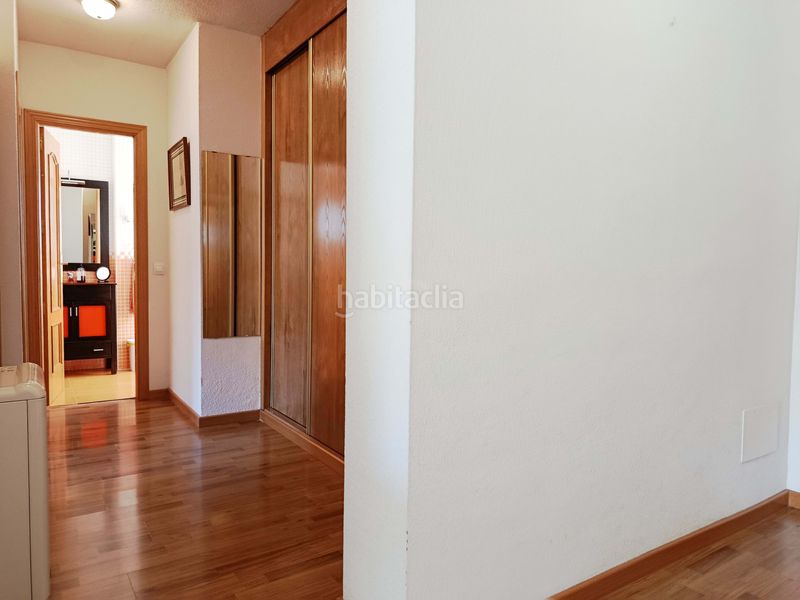 Foto 2b918fb1-82b0-47a1-a91d-d35fb5031809. Casa amb calefacció aparcament a Urb. Belvalle Meco