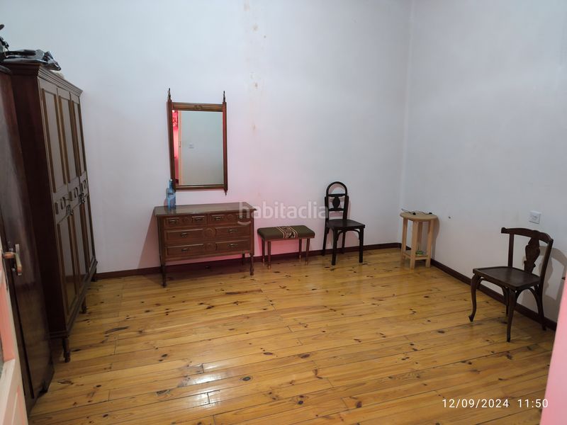 Foto 462030ce-9503-451e-a0fd-1055d7cf8155. Casa amb calefacció aparcament a Valderas