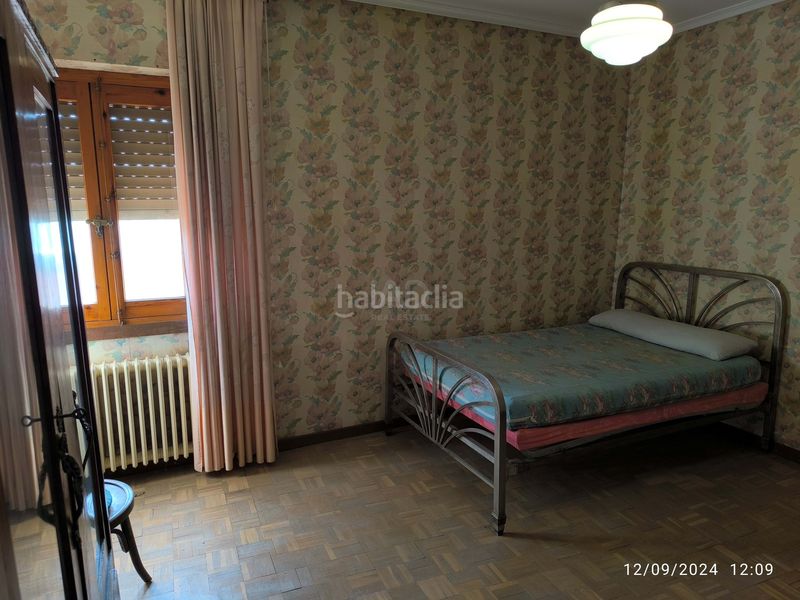 Foto 462c42a7-7e85-4a1d-bba6-0516e333832d. Casa amb calefacció aparcament a Valderas