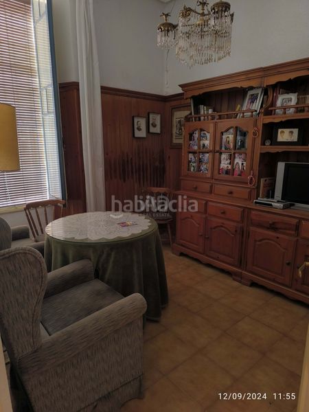 Foto d697067c-a0b0-4454-b1f7-8377a30015a1. Casa amb calefacció aparcament a Valderas