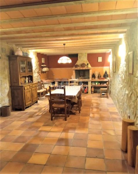 Foto 7dd6d2c1-3893-445b-a86c-2539dab2dadf. Casa amb calefacció aparcament piscina a Móra d´Ebre