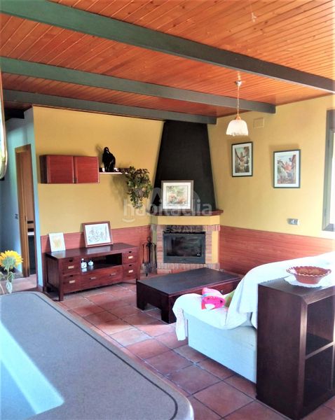 Foto f7cce595-adb3-4b32-9856-4706998f2132. Casa amb calefacció aparcament piscina a Móra d´Ebre