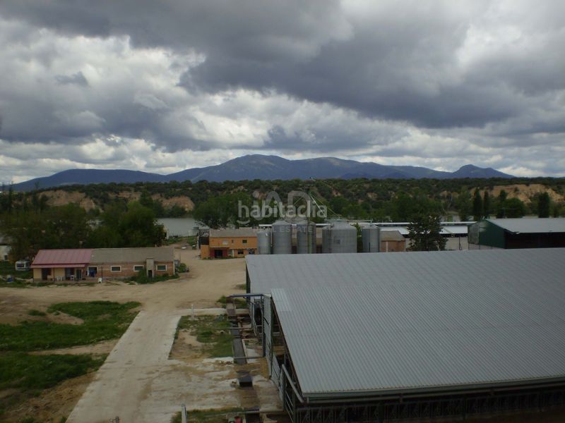Foto 0a907e98-ce8c-4c91-af13-23c078a5af32. Finca rústica a Lucillos