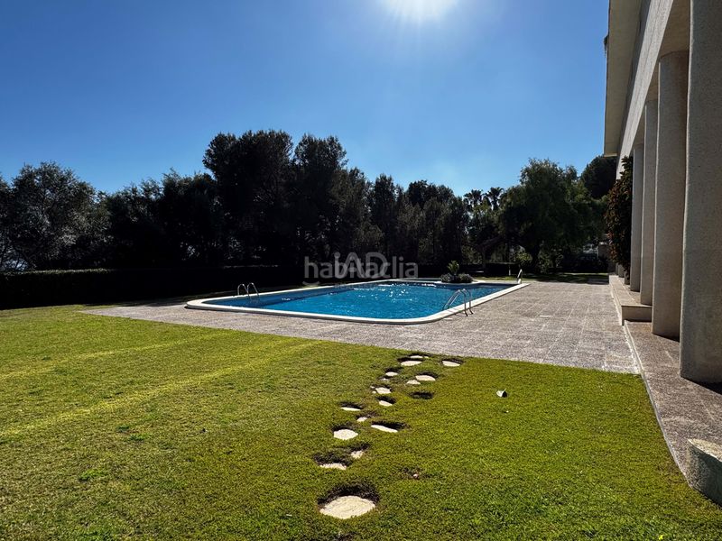 Foto b41acfeb-821c-43c0-a42e-4e9f809d7675. Pis amb calefacció piscina a Vallpineda-Santa Bàrbara Sitges