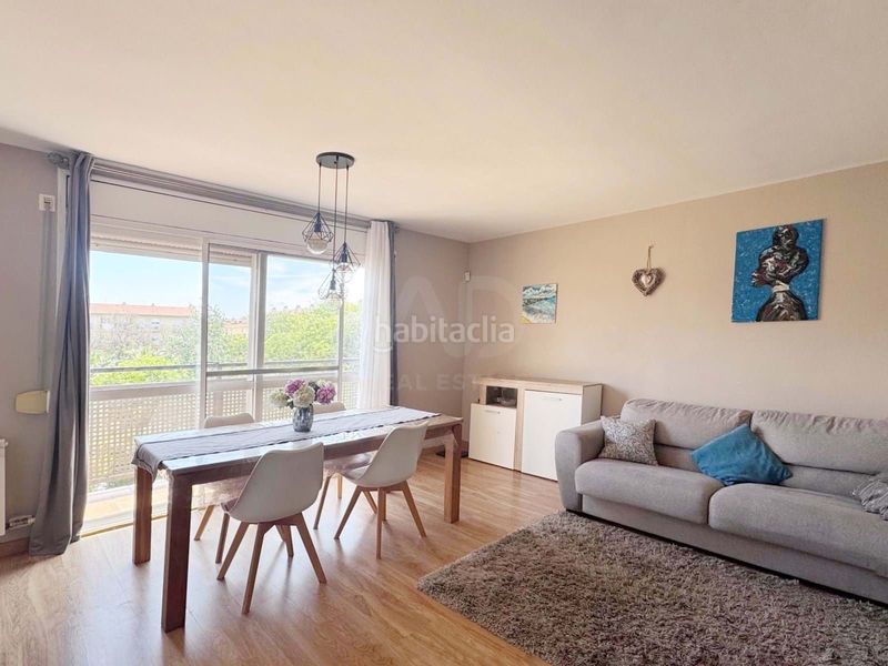 Foto 0c8b49d0-fa3d-4e31-ba10-13ee3217f8b1. Casa amb calefacció aparcament a casc antic - nou Cambrils Cambrils