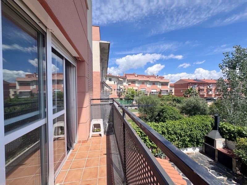 Foto a866f791-a088-4159-ad16-2cb7f345c7f6. Casa amb calefacció aparcament a casc antic - nou Cambrils Cambrils