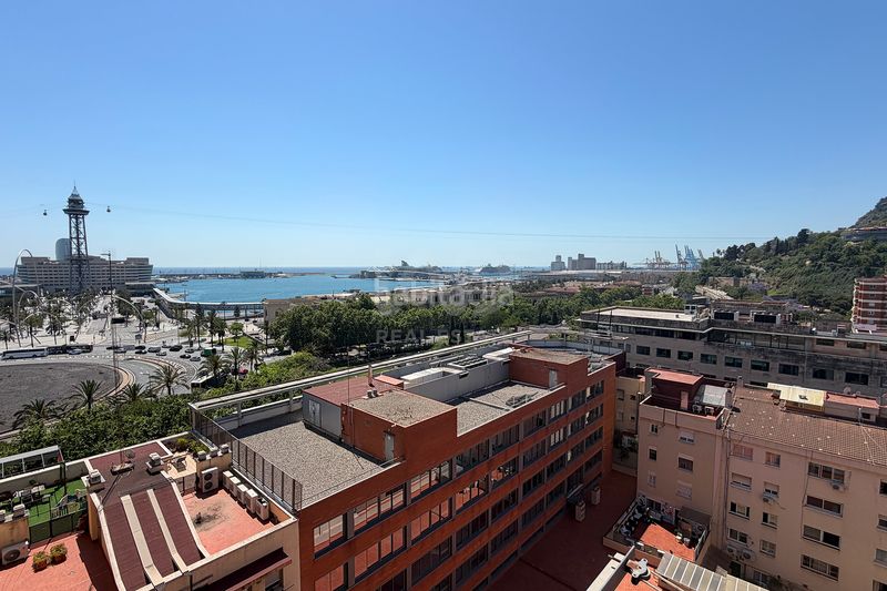 Foto 4a74b92f-e01e-4057-8c4b-6b8ce4009310. Àtic amb calefacció a El Poble Sec - Parc de Montjuïc Barcelona