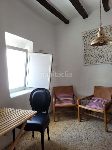 Foto 2798e352-4318-4dc7-aa63-4561e4993637. Àtic amb calefacció a Dalt Vila-La Marina Ibiza