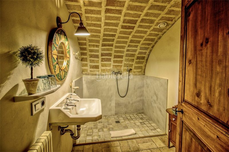 Foto e7fb9204-8664-41b8-b10d-16c9d9ca1036. Masia amb calefacció aparcament piscina a Vilademuls