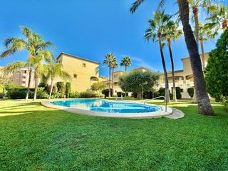 House in Les Bovetes - La Felicidad