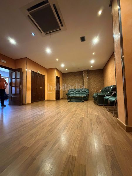 Foto ca08aee9-319d-41b2-866b-921634d17636. Edifici a Medina del Campo