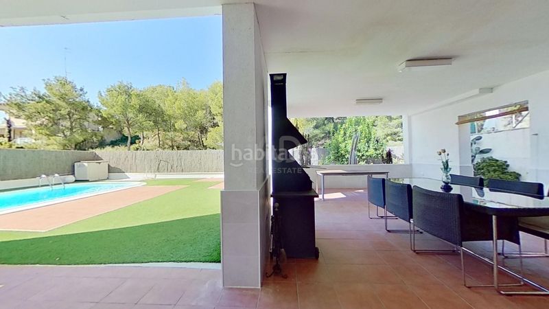 Foto 3d684e43-1f1e-4a08-b501-a4dfa794960a. Casa amb aparcament piscina a Roda de Barà