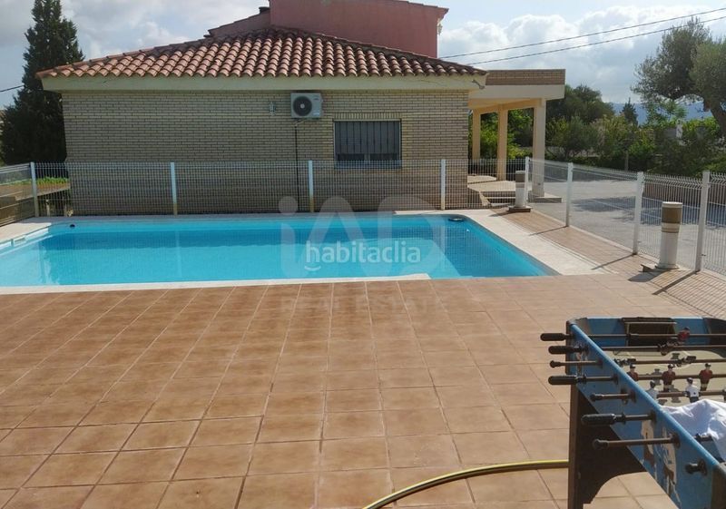Foto 40fed4b1-0a85-44fa-a0d9-7a4a4bb7beac. Casa amb calefacció aparcament piscina a Roquetes