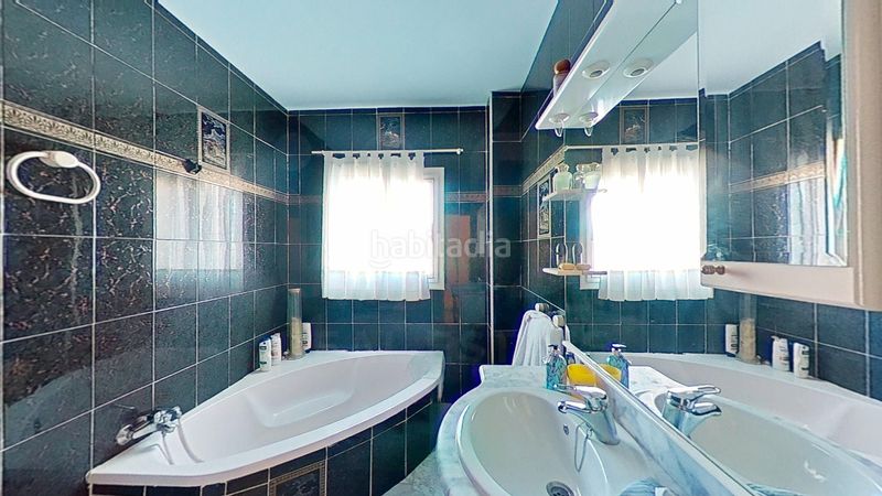 Foto 5397466f-71a0-49a9-a7ab-1e91db3cd19a. Casa amb calefacció aparcament piscina a Roquetes
