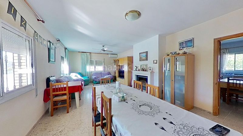 Foto 6a2b336e-b657-4df2-b3ed-3aa86785454a. Casa amb calefacció aparcament piscina a Roquetes
