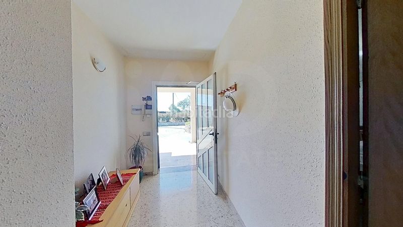 Foto a188be4f-3670-4d36-a36d-36abd7cf20ed. Casa amb calefacció aparcament piscina a Roquetes