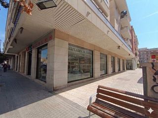 Lloguer Local Comercial a Maritim