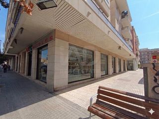 Lloguer Local Comercial a Maritim