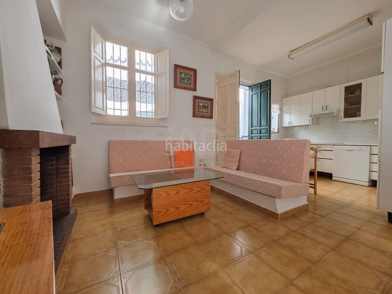Foto d8331a2d-5f51-4e5e-8cbd-b2e57aa56916. Casa amb calefacció aparcament a Limonar Málaga