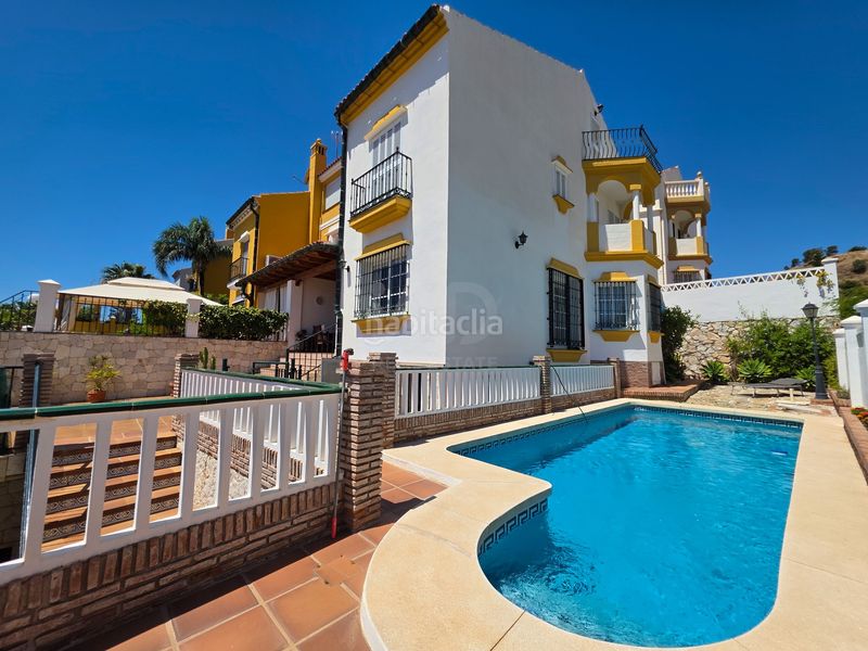 Foto b30f24fa-14e3-41dc-8fd9-2e0d1a42ef11. Casa amb calefacció aparcament piscina a La Malagueta - Monte Sancha Málaga