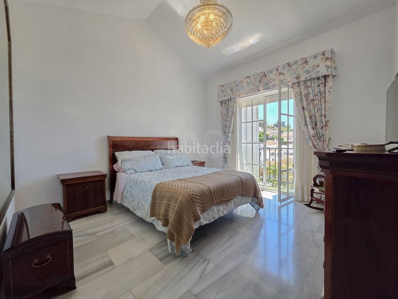 Foto be6236fe-dc31-4d17-b42a-a39fe0bd3ac5. Casa amb calefacció aparcament piscina a La Malagueta - Monte Sancha Málaga