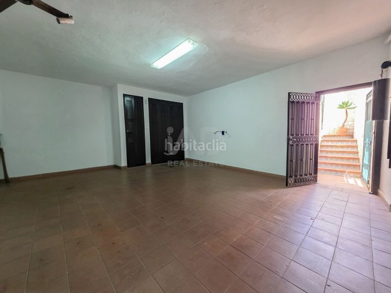 Foto ebe7a1de-f620-4b6b-985b-99ddce60a908. Casa amb calefacció aparcament piscina a La Malagueta - Monte Sancha Málaga