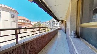 Etagenwohnung in Pont Nou - Corazón de Jesús