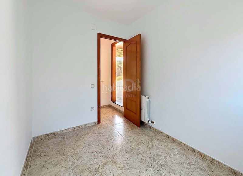 Foto 082723d1-28c8-488c-a6f5-1223f33054e6. Casa amb calefacció aparcament piscina a Els Masos - Els Garrofers Coma-ruga
