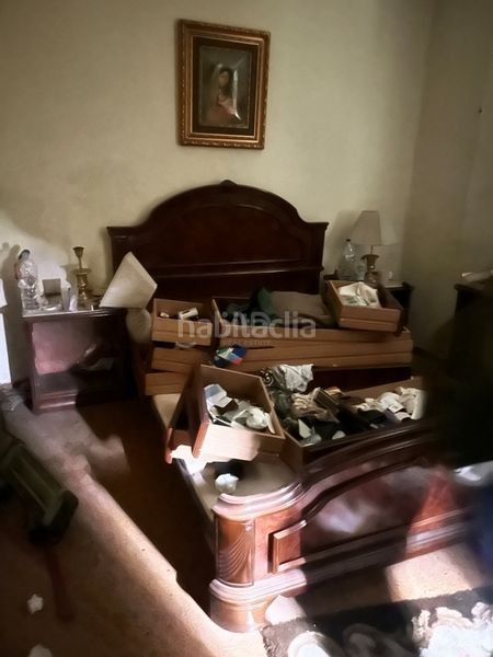 Foto d27a2079-e548-4fe8-aac7-aa9de11e0d05. Edifici a El Ejido - Santa Ana León