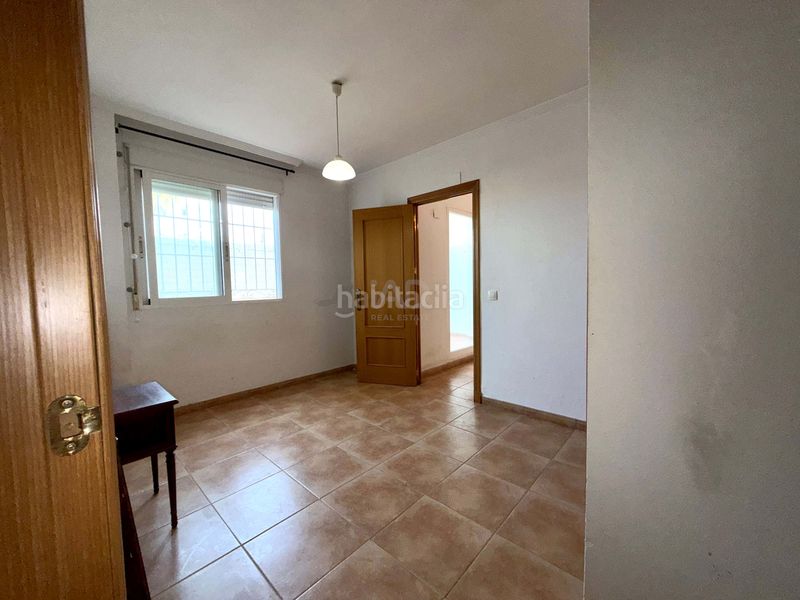 Foto 0fa2d2f2-4383-40d8-a215-13597f2b51a5. Pis amb aparcament piscina a Les Bassetes - El Marjal Dénia