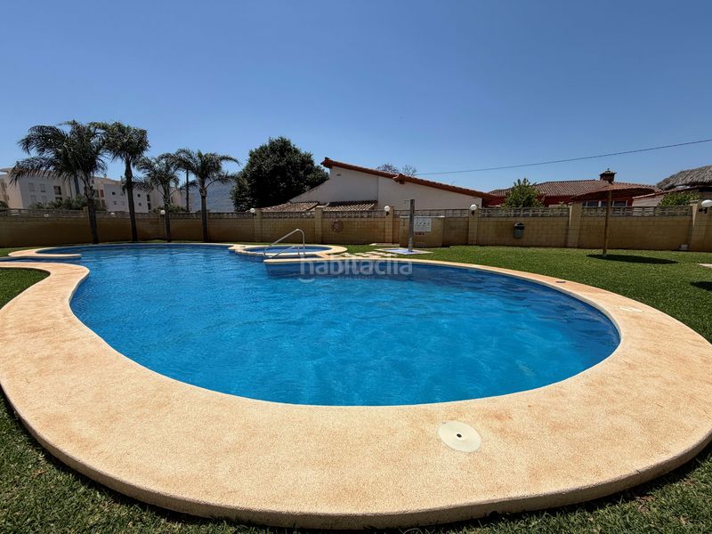 Foto 4eef1a45-a5f2-4643-8dcf-6c63bac09e53. Pis amb aparcament piscina a Les Bassetes - El Marjal Dénia